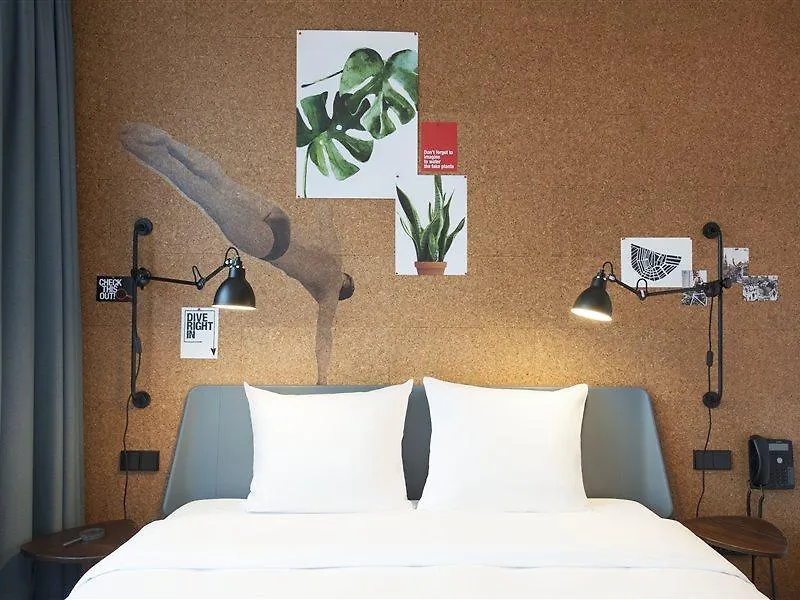 Conscious Hotel The Tire Station Άμστερνταμ 3*,  Ολλανδία