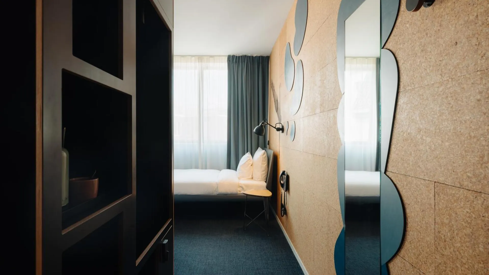 Conscious Hotel The Tire Station Άμστερνταμ